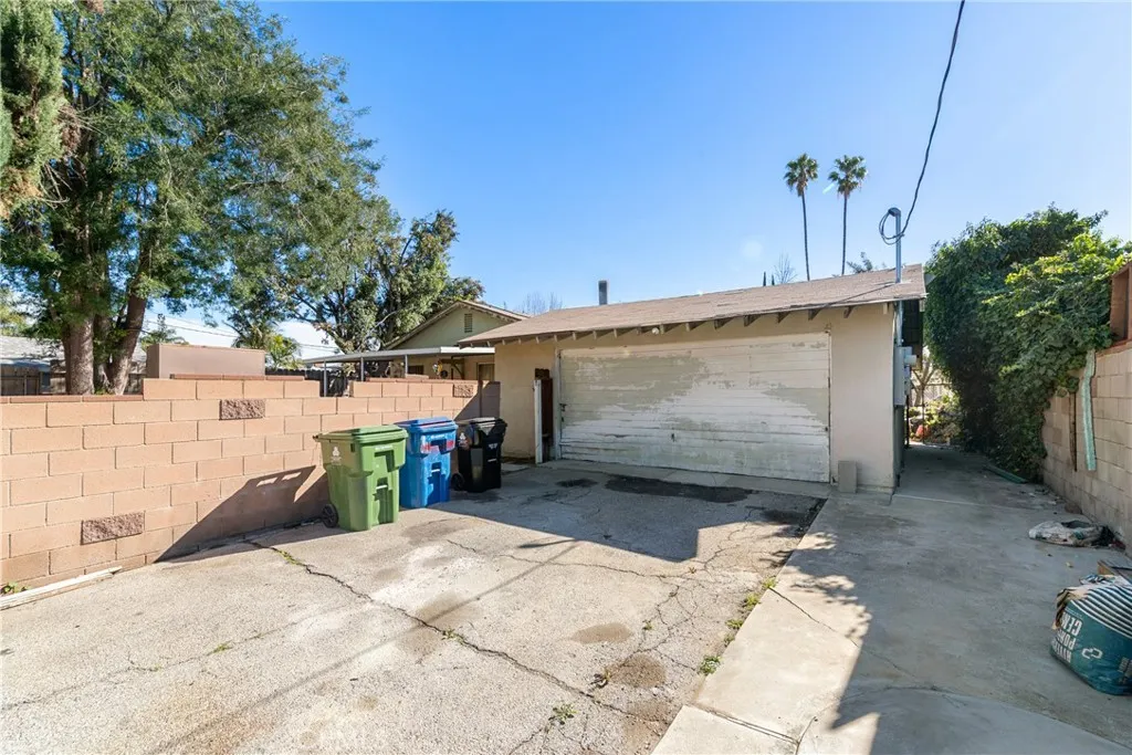 Additional image 9 of 24201 Vanowen St, West Hills, CA 91307