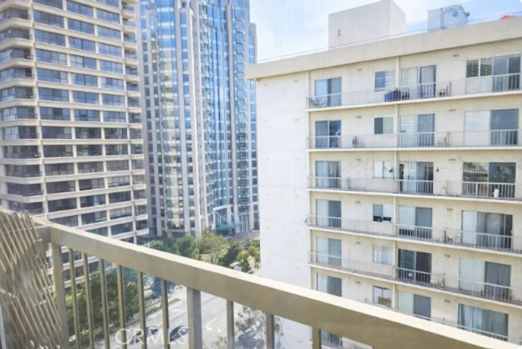 Additional image 22 of 10747 Wilshire Boulevard Unit 1305, Los Angeles, CA 90024