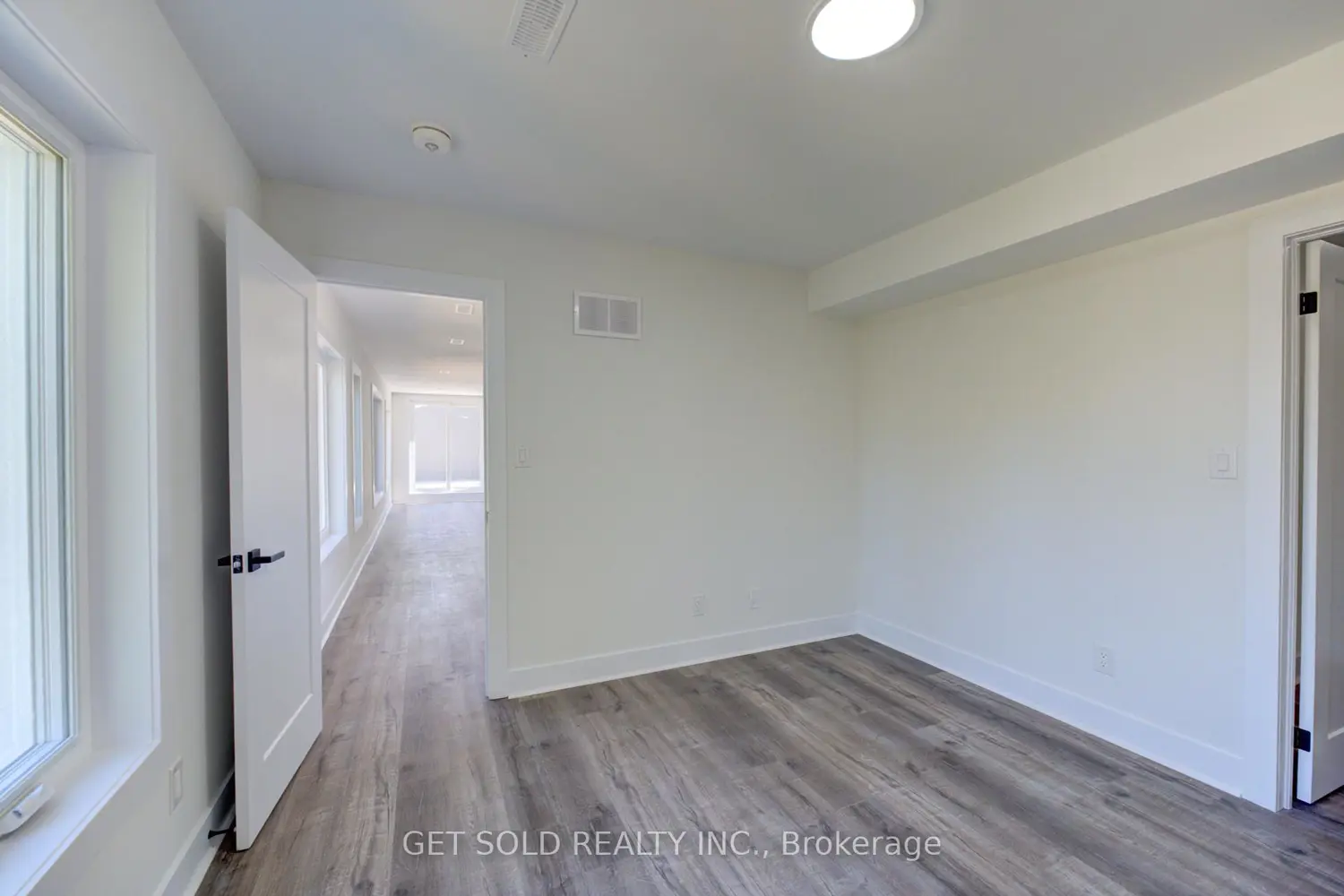 Additional image 17 of 6701 Thorold Stone Road 11