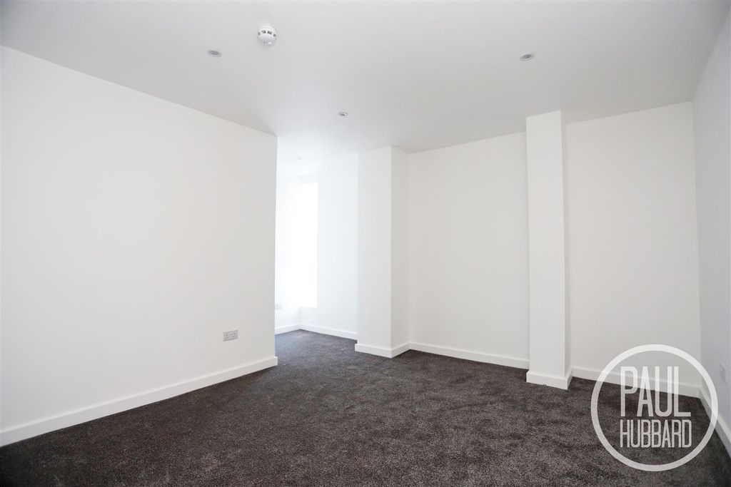 Additional image 3 of 2 bed maisonette to rentWaveney Road, Lowestoft NR32