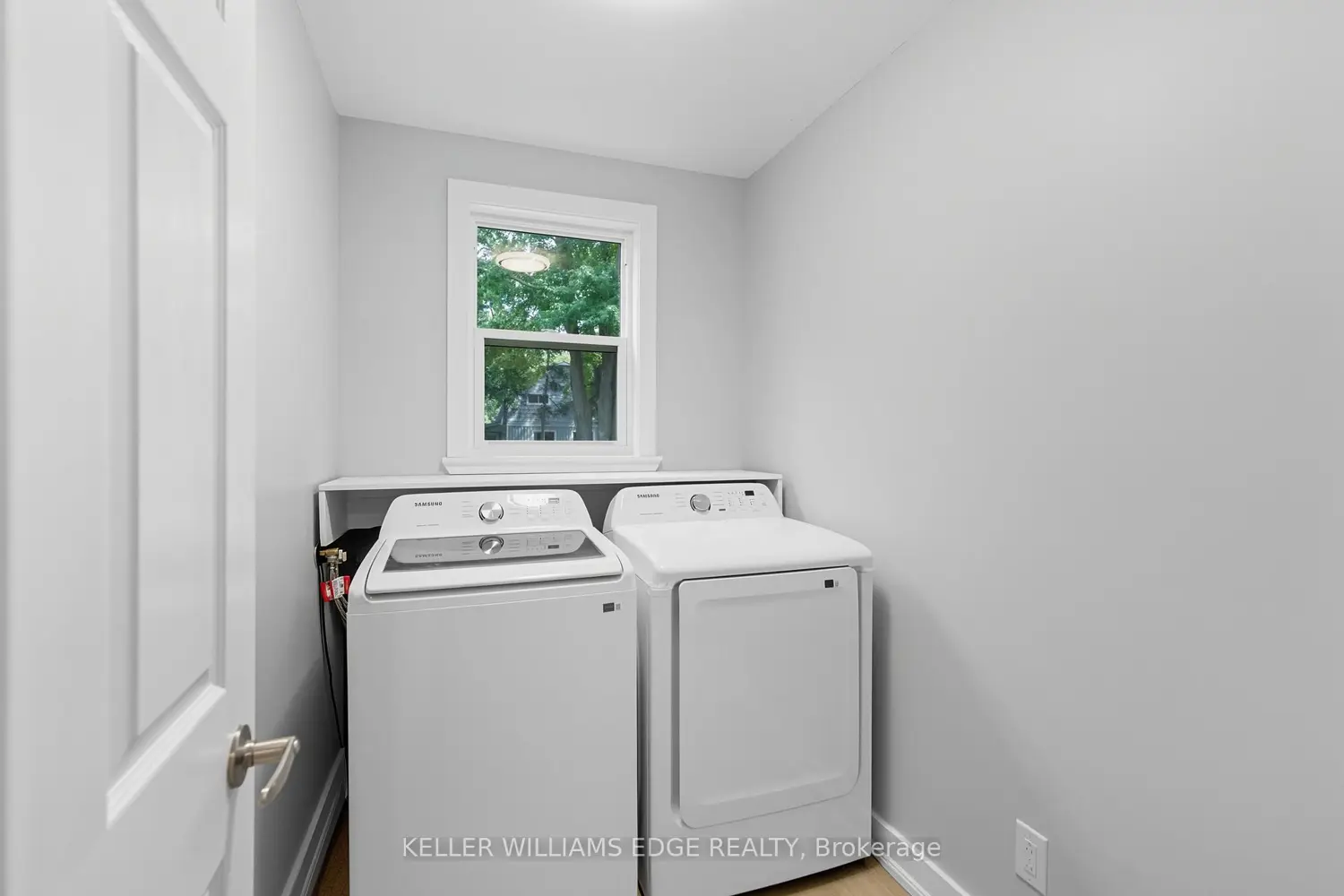 Additional image 4 of 1402 Hwy 6