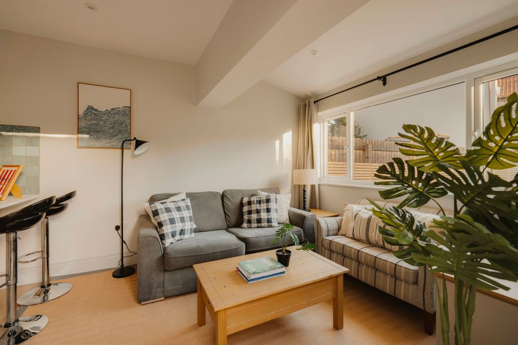 Additional image 51 of 5 bed detached house to rentNevil Road, Bristol BS7