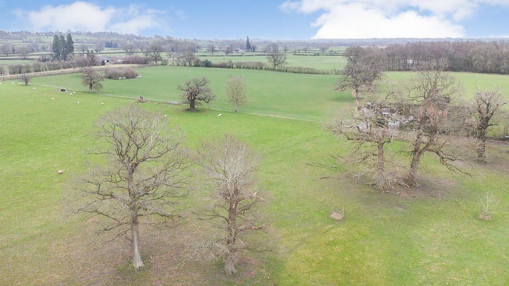 Additional image 22 of 5 bed detached bungalow to rentWhittington, Oswestry SY11