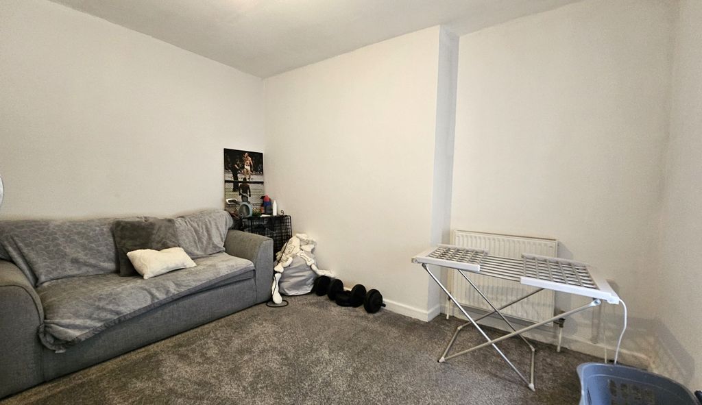 Additional image 6 of 3 bed terraced house to rentAberbeeg Road, Abertillery NP13