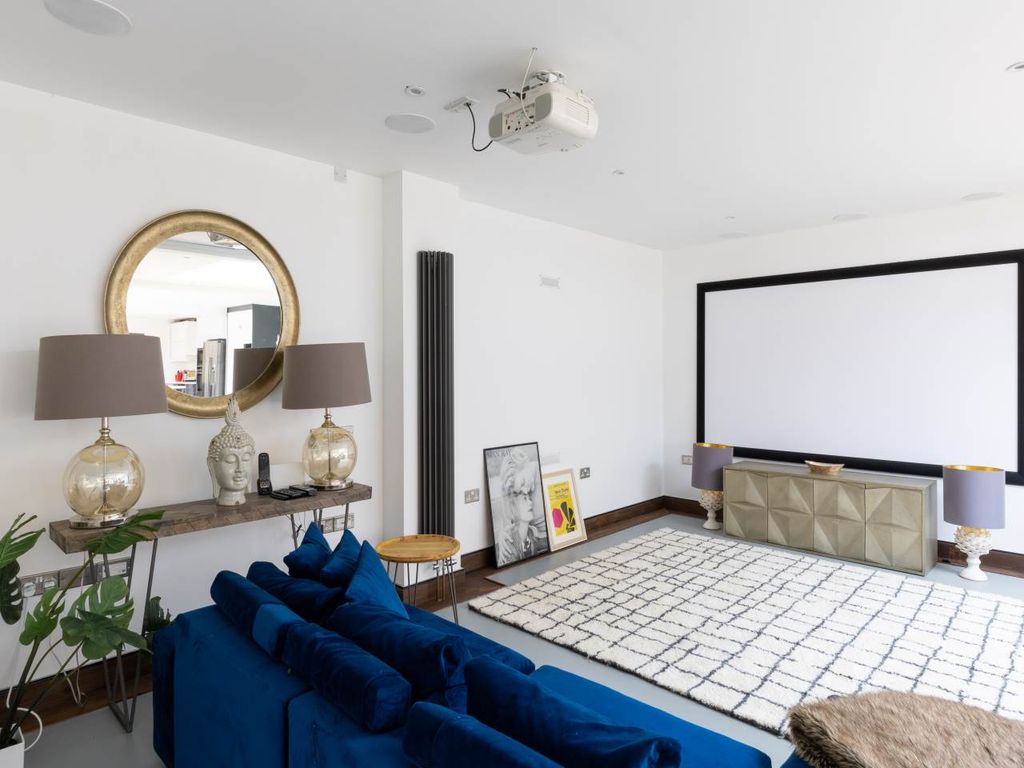 Additional image 6 of 4 bed property to rentGalvin House, Springfield Road, Windsor SL4