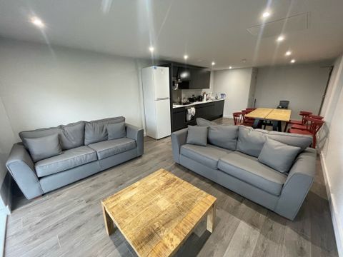 Low Hill, Liverpool L6, Room to rent