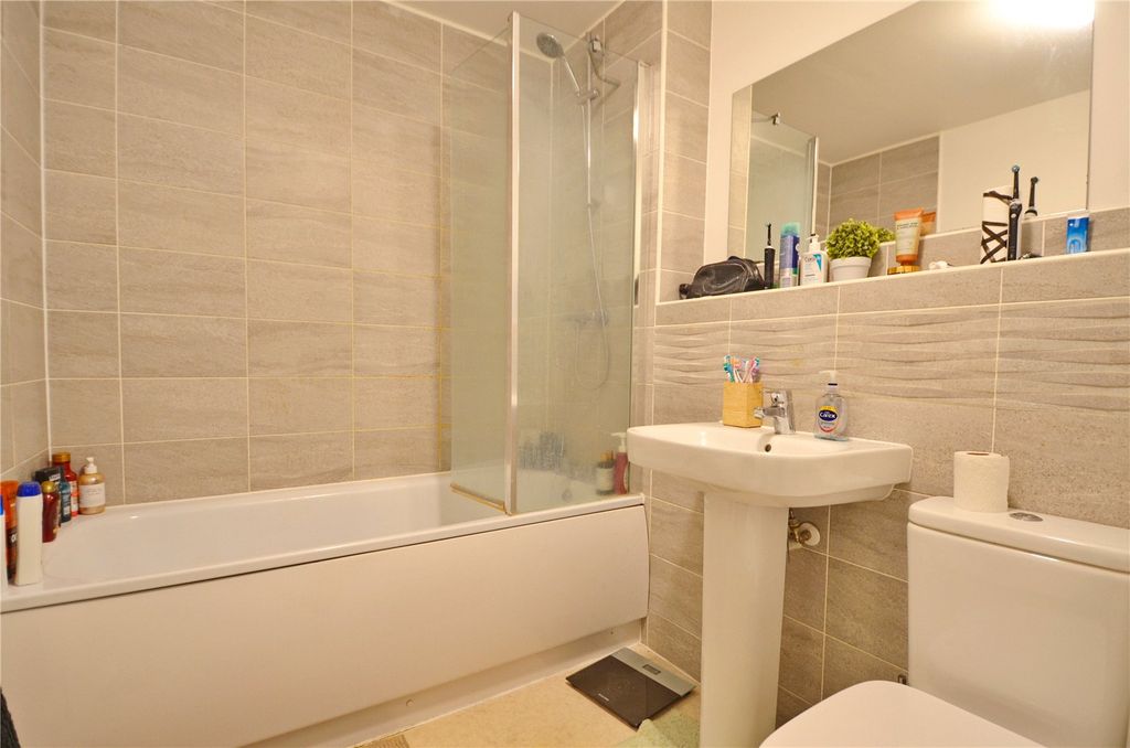 Additional image 15 of 6 bed semi-detached house to rentSlade Baker Way, Bristol, Gloucestershire BS16