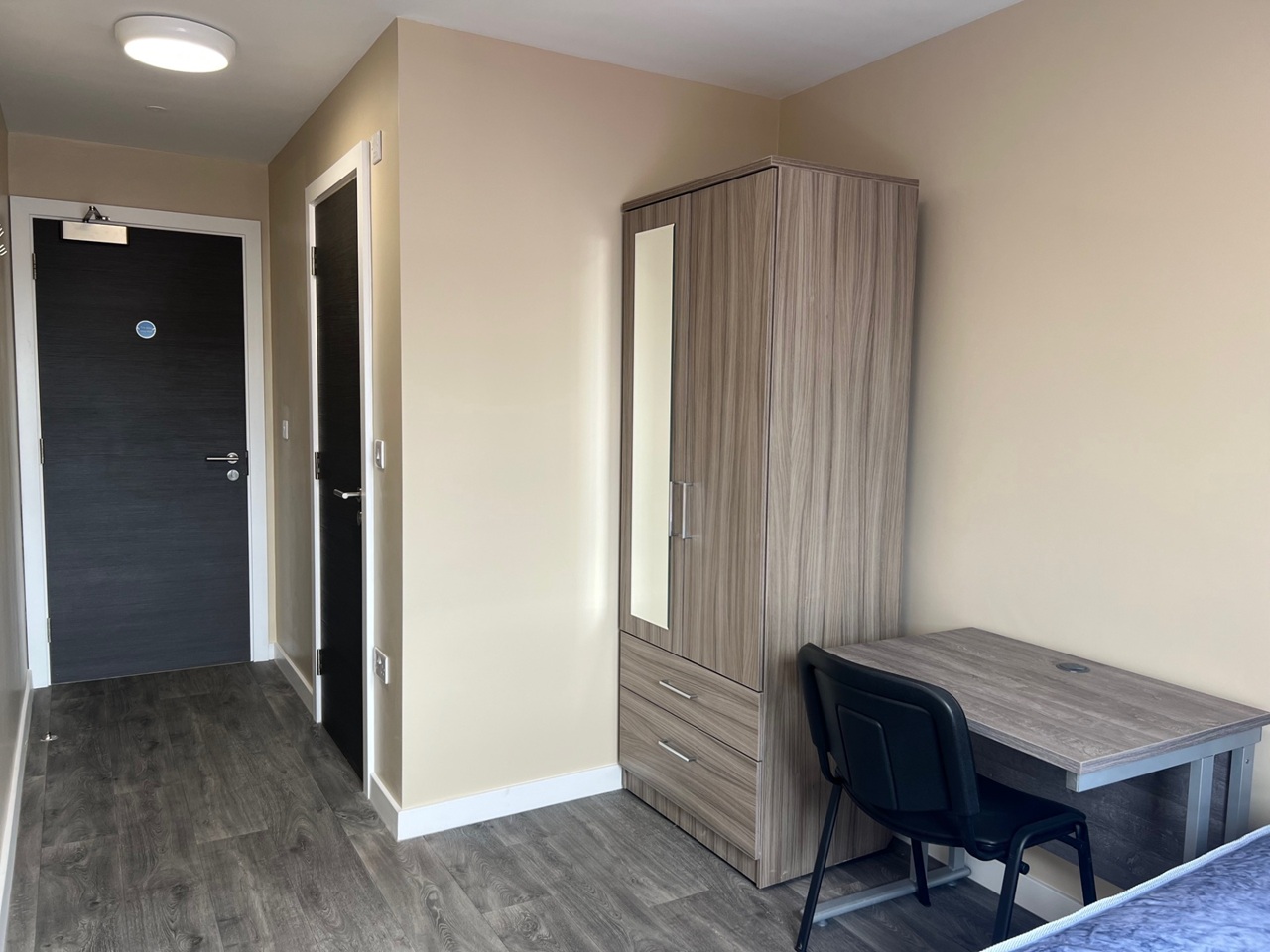 Additional image 9 of 6 Bed Flat, Hepburn Court A, BS2, N1 7GU