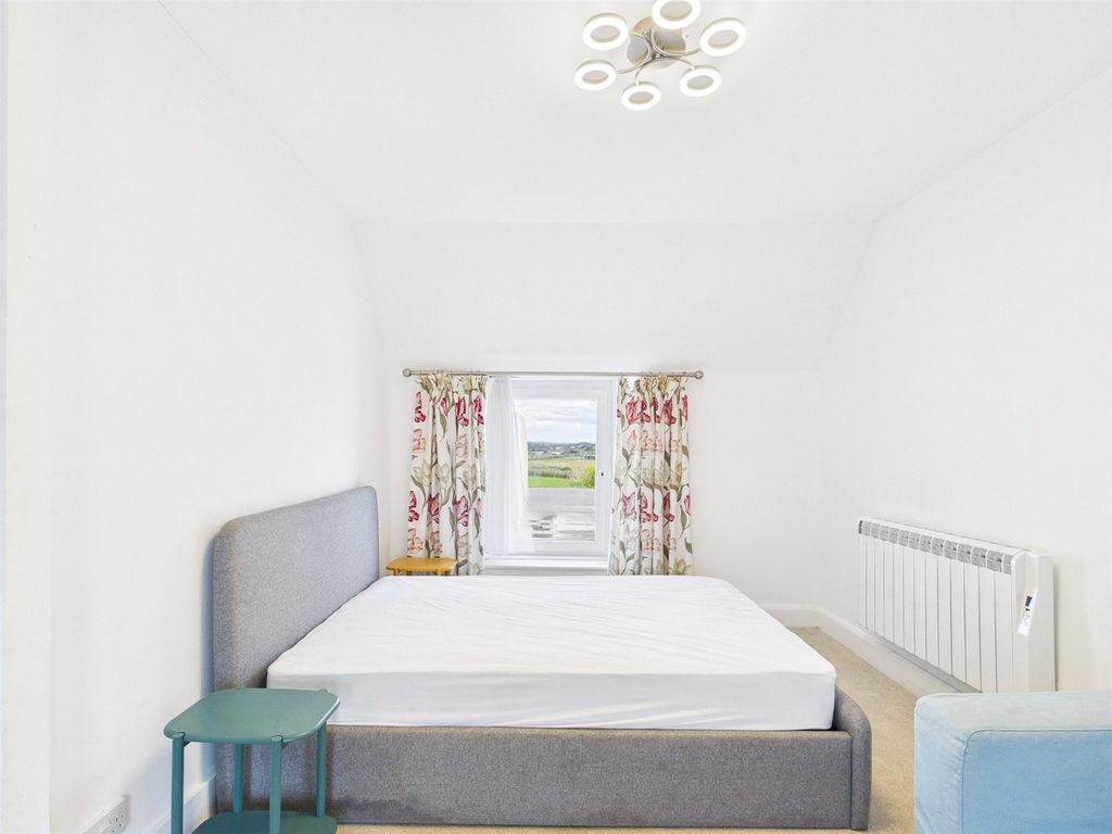 Additional image 10 of 2 bed flat to rentTrebetherick, Wadebridge, Cornwall PL27