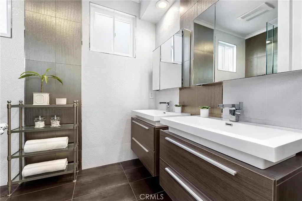 Additional image 41 of 2304 Hermosa Avenue, Hermosa Beach, CA 90254