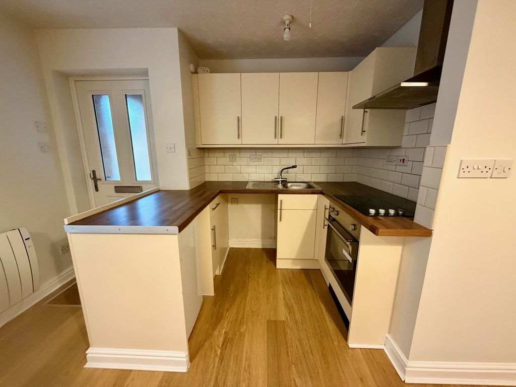 Additional image 2 of 2 bed flat to rentThe Croft, Stamford PE9