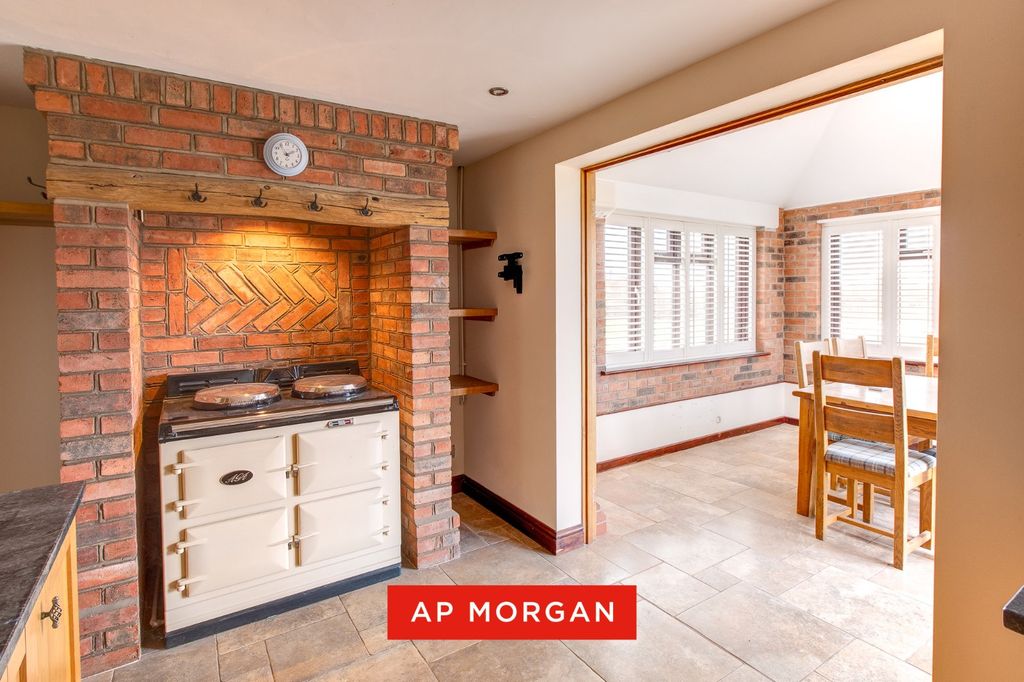 Additional image 9 of 3 bed detached house to rentWoodgate Road, Stoke Prior, Bromsgrove, Worcestershire B60