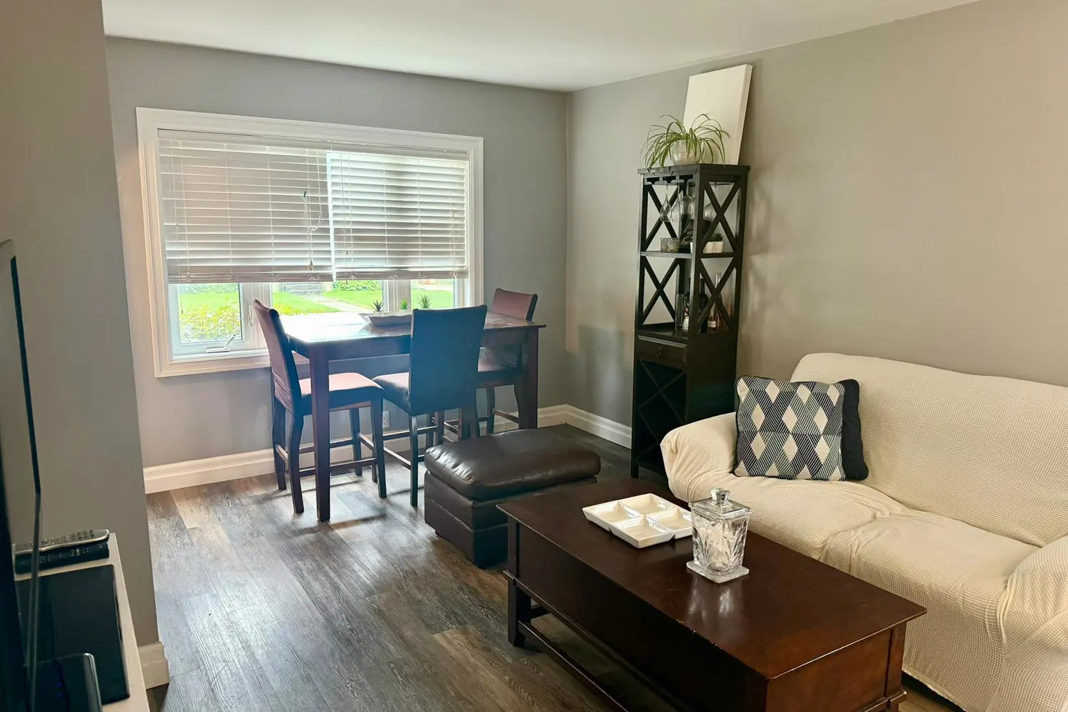 Additional image 3 of 582 9Th Street