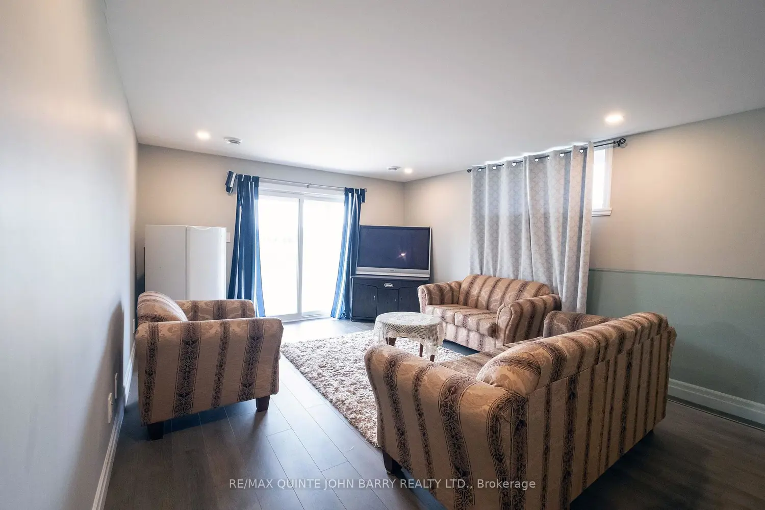 Additional image 13 of 43 Cedar Park Crescent