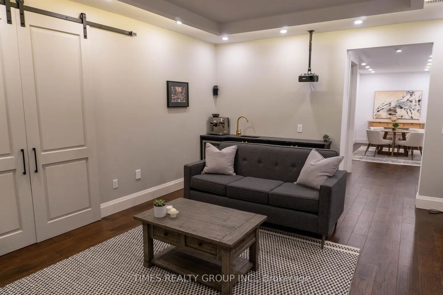 Additional image 17 of 64 Ravina Crescent