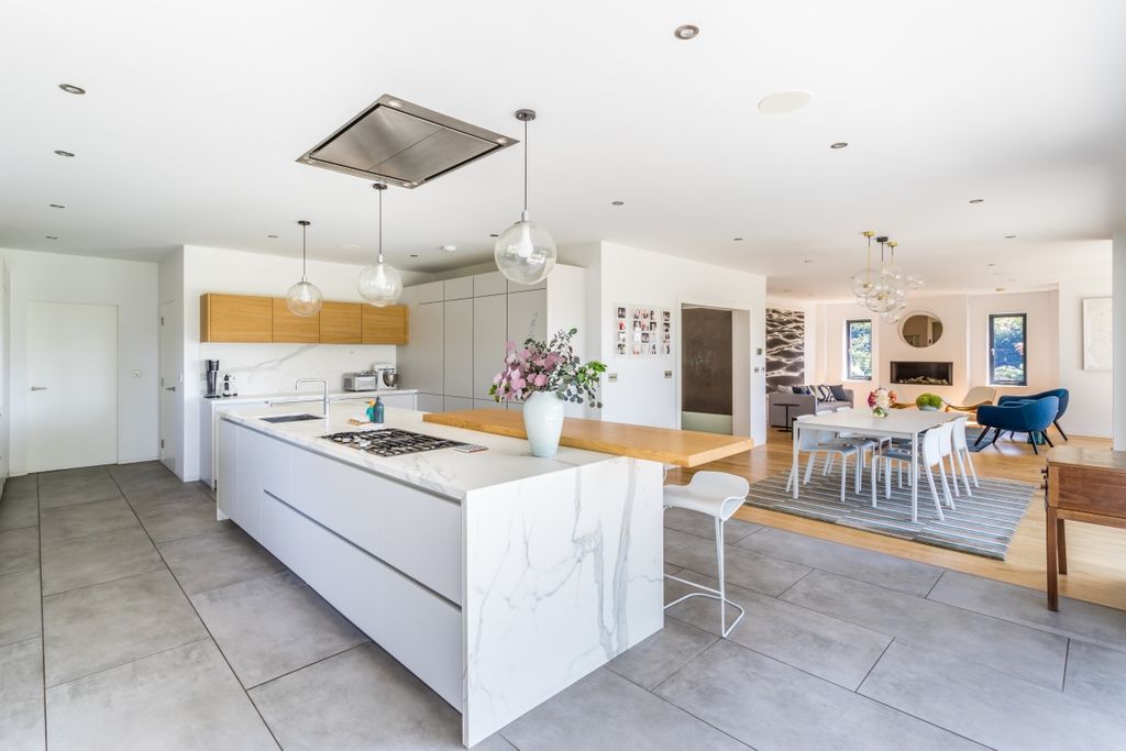 Additional image 6 of 5 bed detached house to rentPlumtree Cross Lane, Barns Green, Horsham RH13