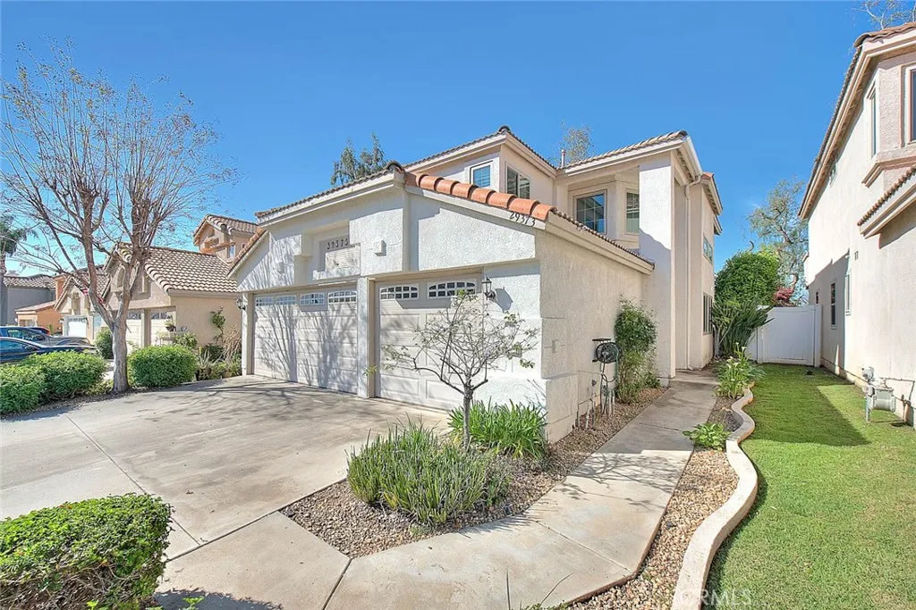 Additional image 3 of 29373 Clear View Ln, Highland, CA 92346