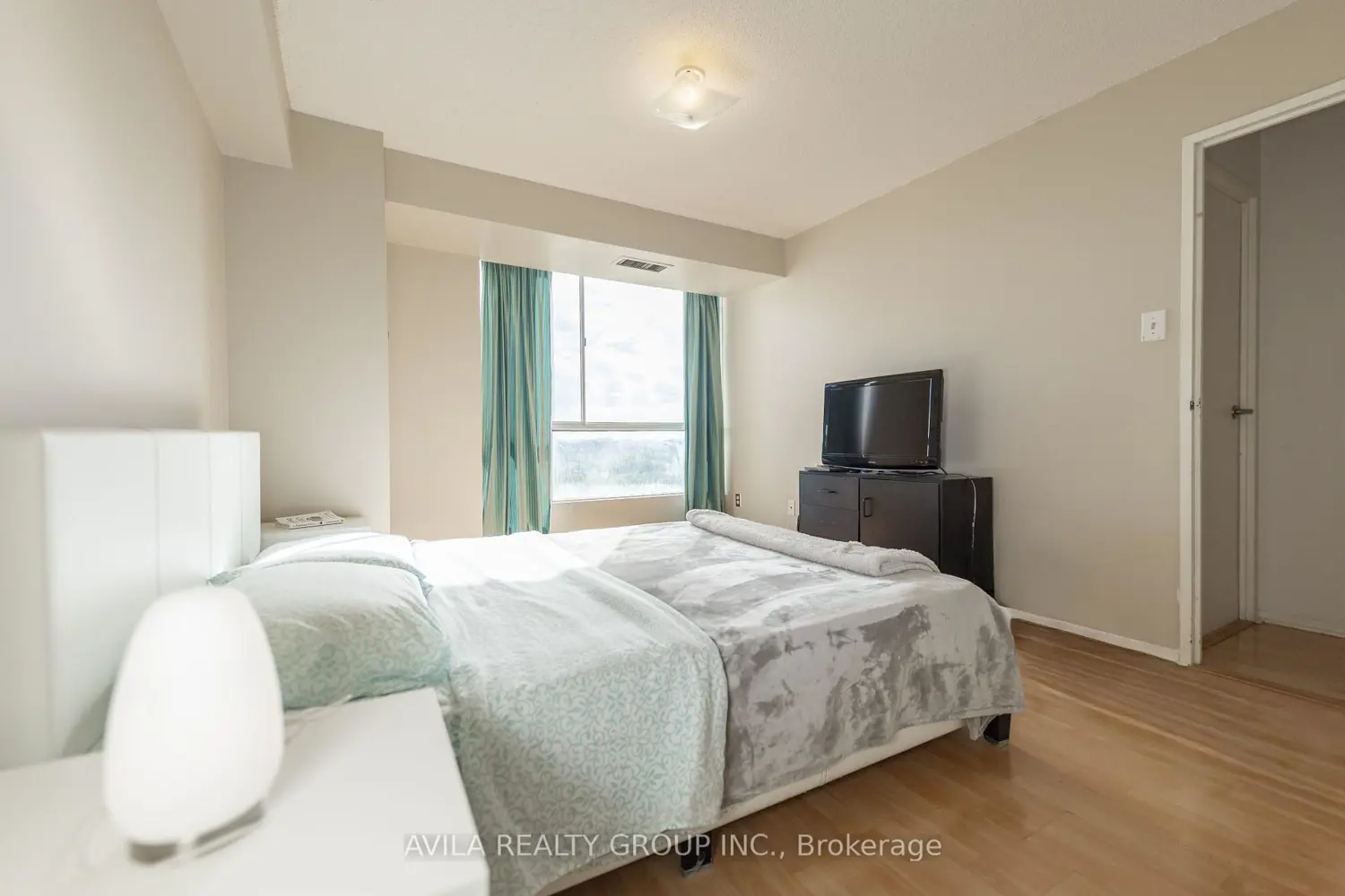 Additional image 7 of 3077 Weston Road 1905