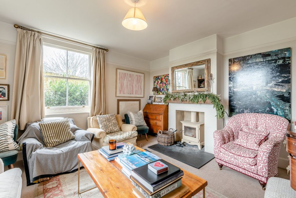 Additional image 5 of Detached house to rentHighclere Street, Highclere, Newbury, Berkshire RG20