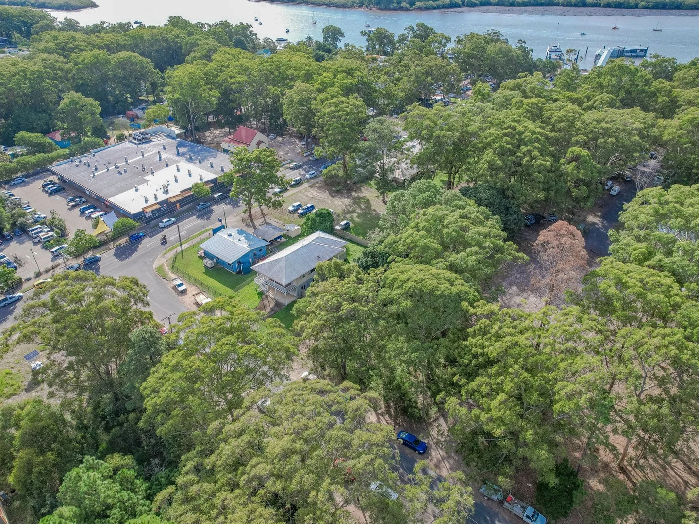 4-6 Canaipa Road, Russell Island QLD 4184