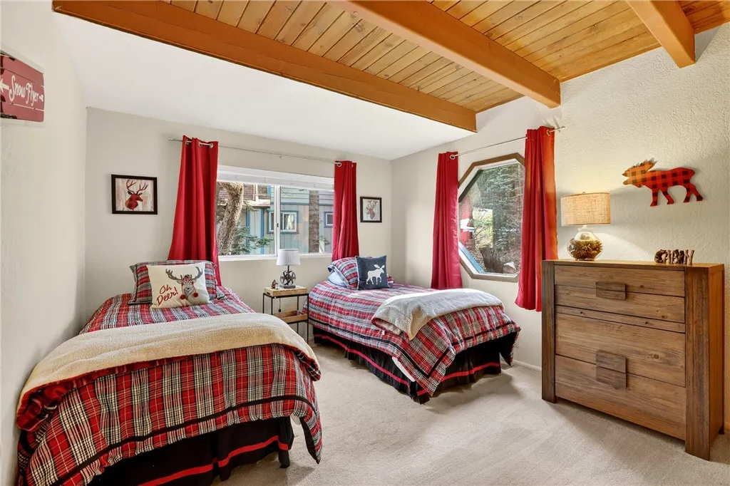 Additional image 27 of 26633 Thunderbird Dr, Lake Arrowhead, CA 92352