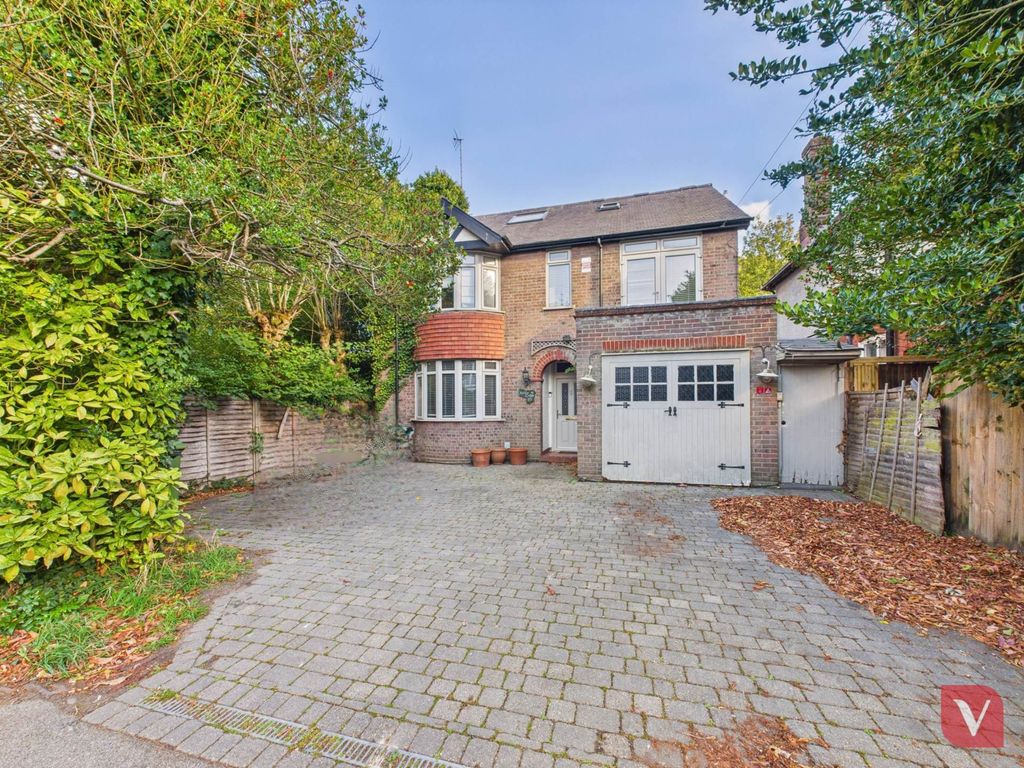 Additional image 34 of 5 bed property to rentCompton Avenue, Luton LU4