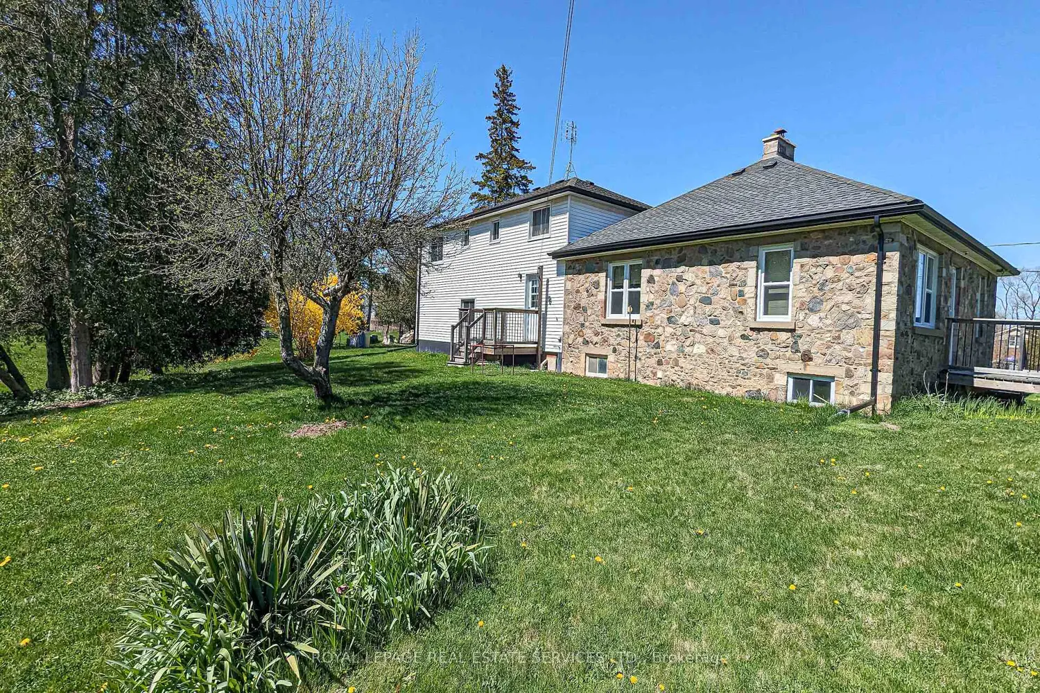 Additional image 9 of 3029 Burnhamthorpe Road