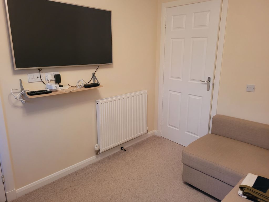 Additional image 21 of 3 bed detached house to rentBedlormie Place, Falkirk FK2