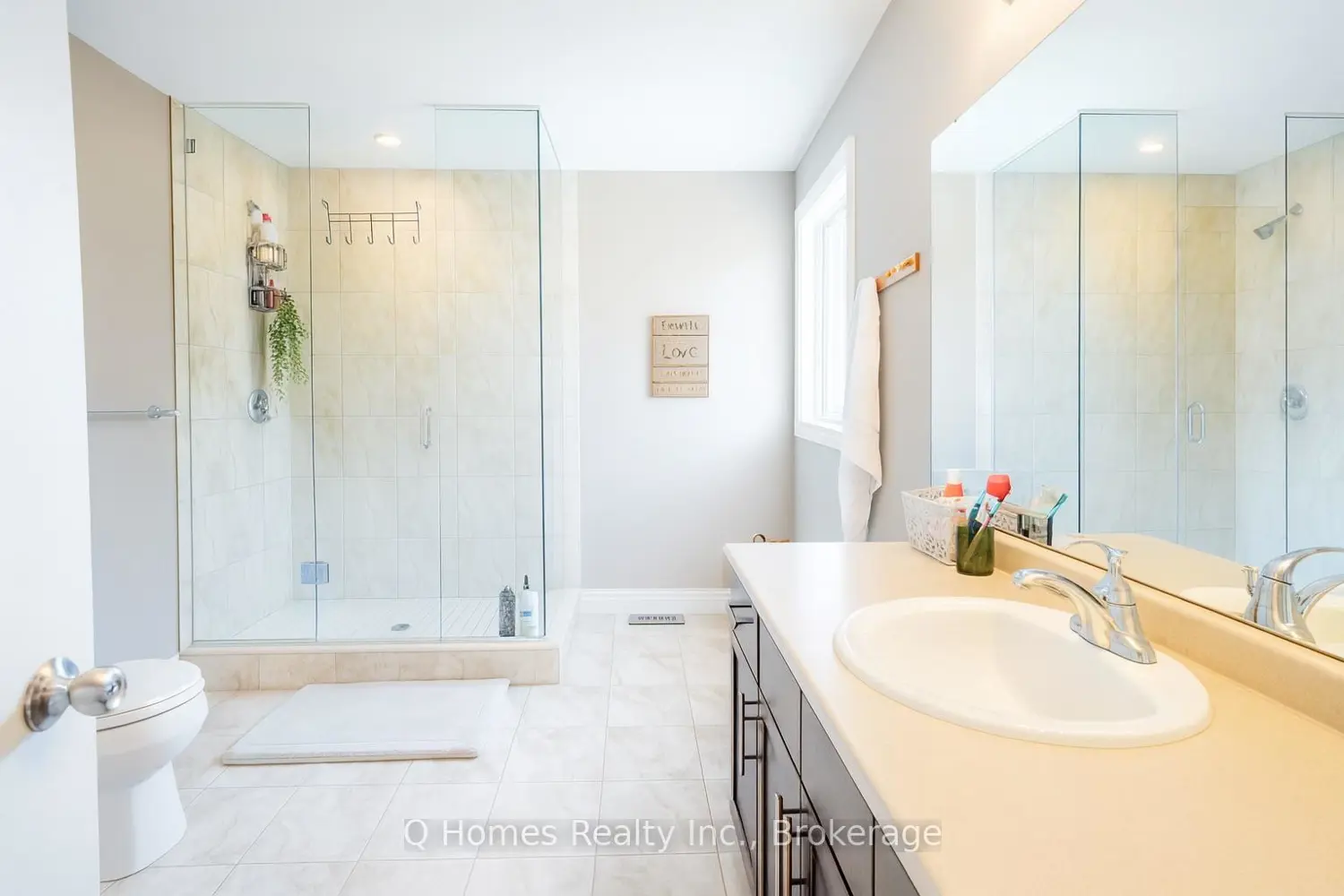 Additional image 20 of 33 Graihawk Drive