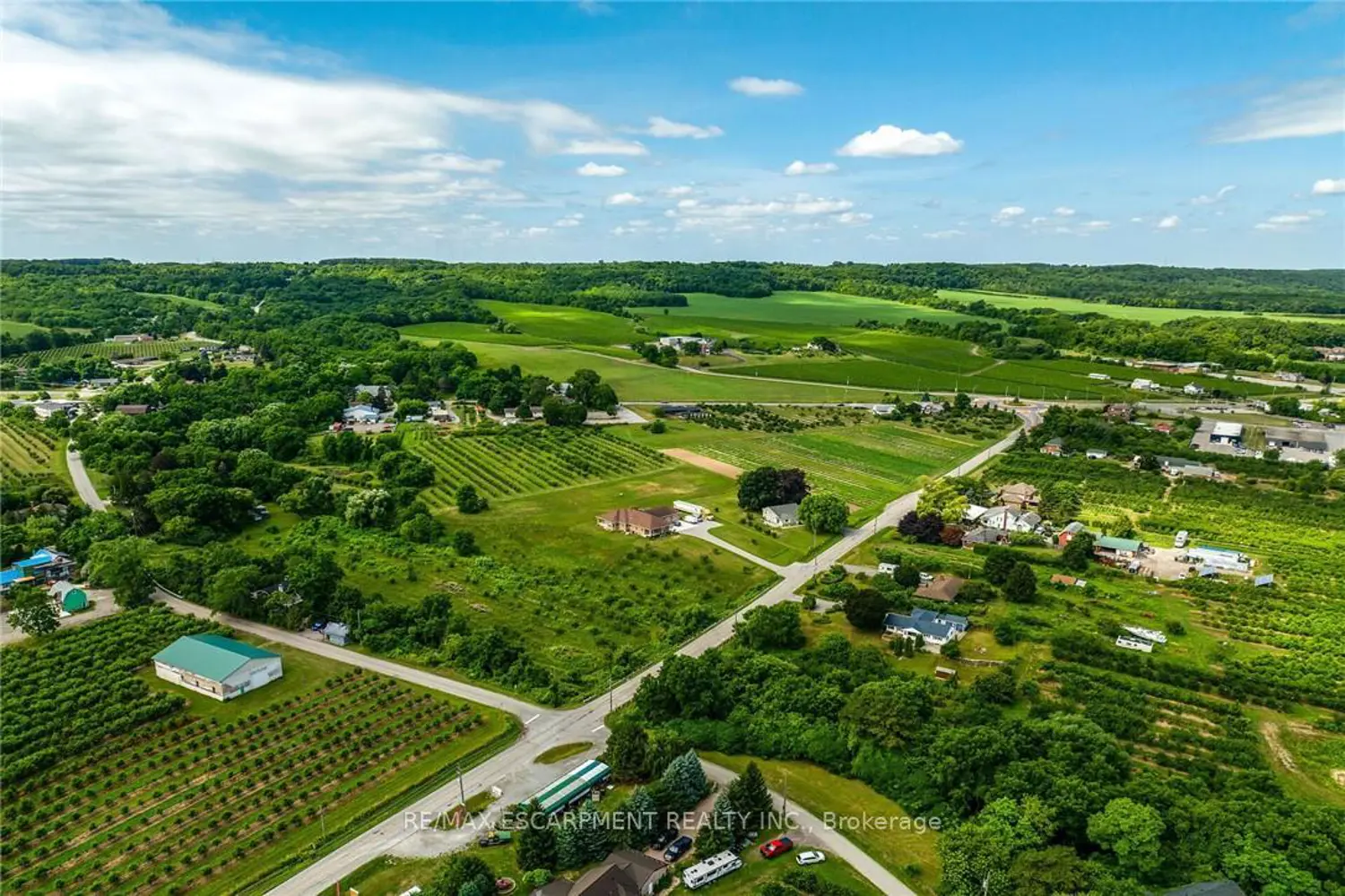 Additional image 19 of 5581 King Street