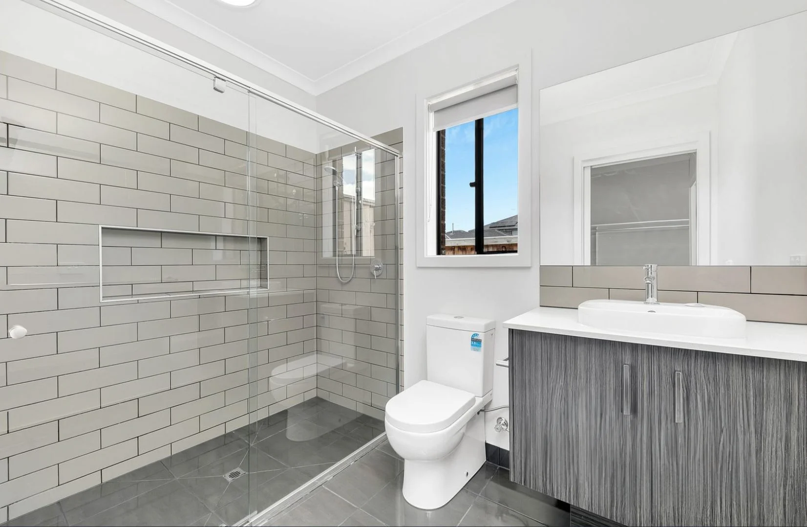 Additional image 5 of 15 Fuchsia Drive, Rockbank VIC 3335