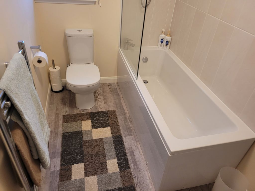Additional image 16 of 3 bed detached house to rentBedlormie Place, Falkirk FK2