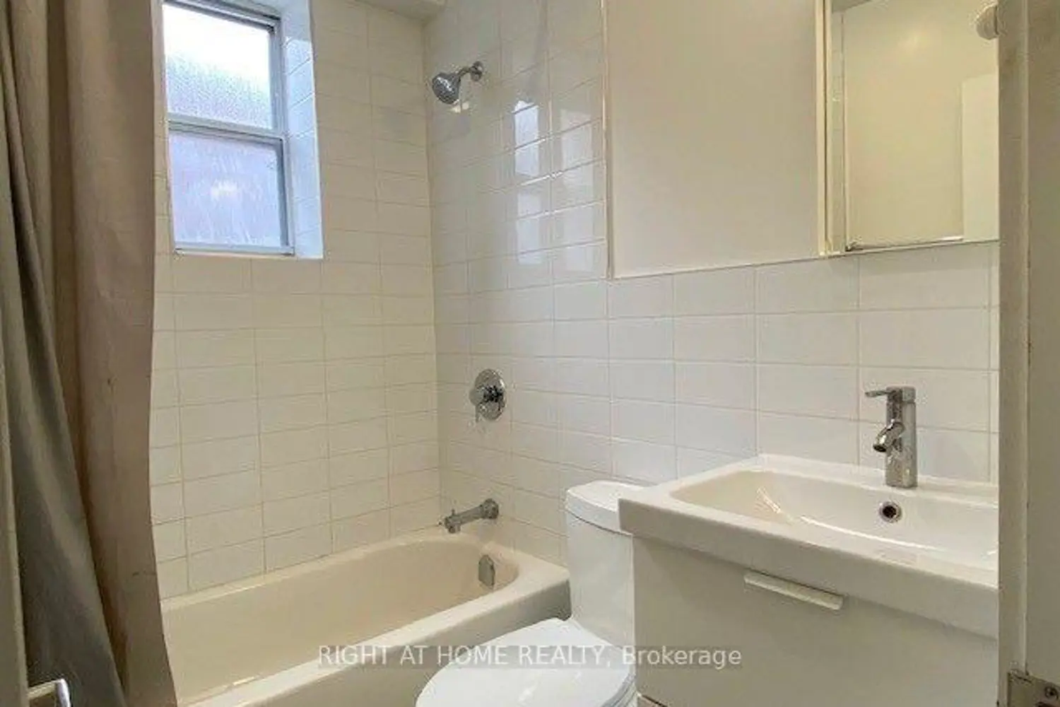 Additional image 11 of 121 Fourth Street