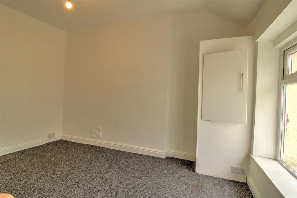 Additional image 8 of 2 bed terraced house to rentBlenheim Road, Six Bells, Abertillery NP13
