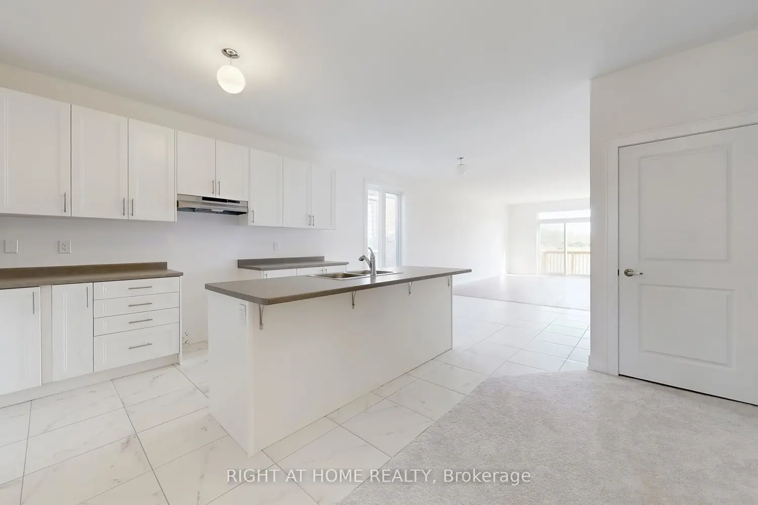 Additional image 5 of 243 Duncan Street