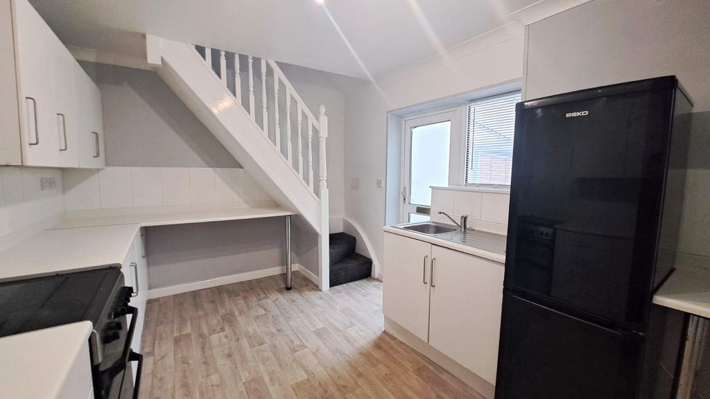 Additional image 14 of 3 bed terraced house to rentRectory Road, Crumlin, Newport NP11