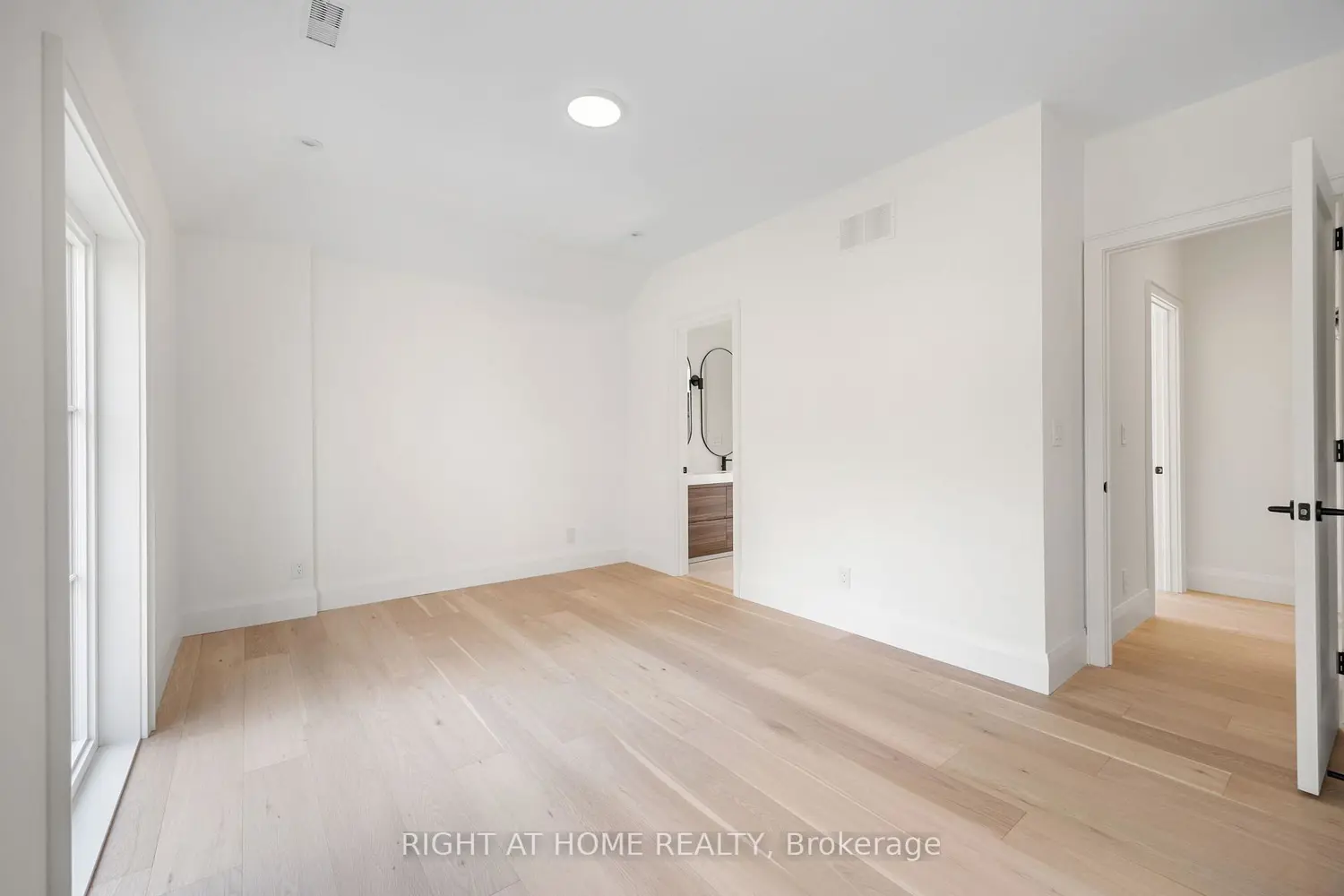 Additional image 9 of 120 Hammell St Street