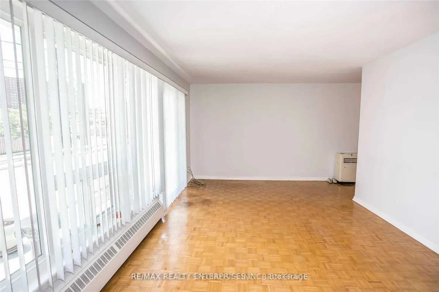 Additional image 11 of 54 Rabbit Lane