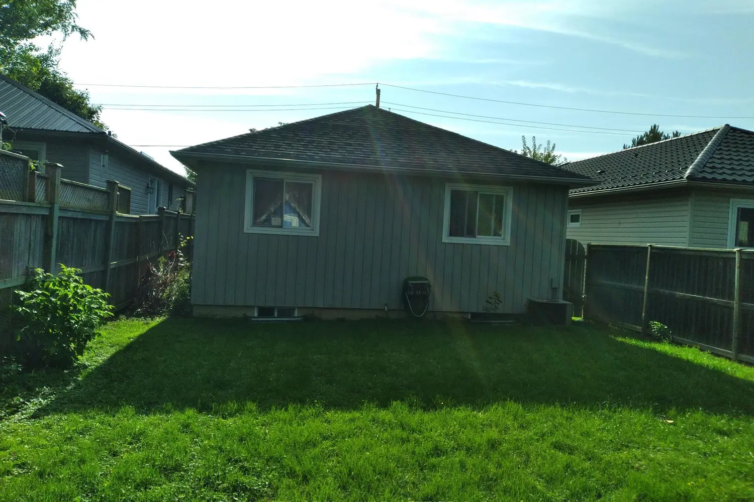 Additional image 3 of 758 Ontario Street