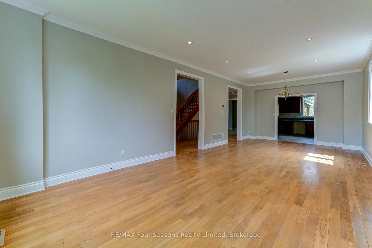 243 River Road photo 5