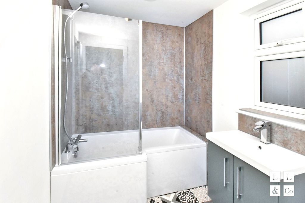 Additional image 8 of 6 bed detached house to rentLongdowns, Penryn TR10