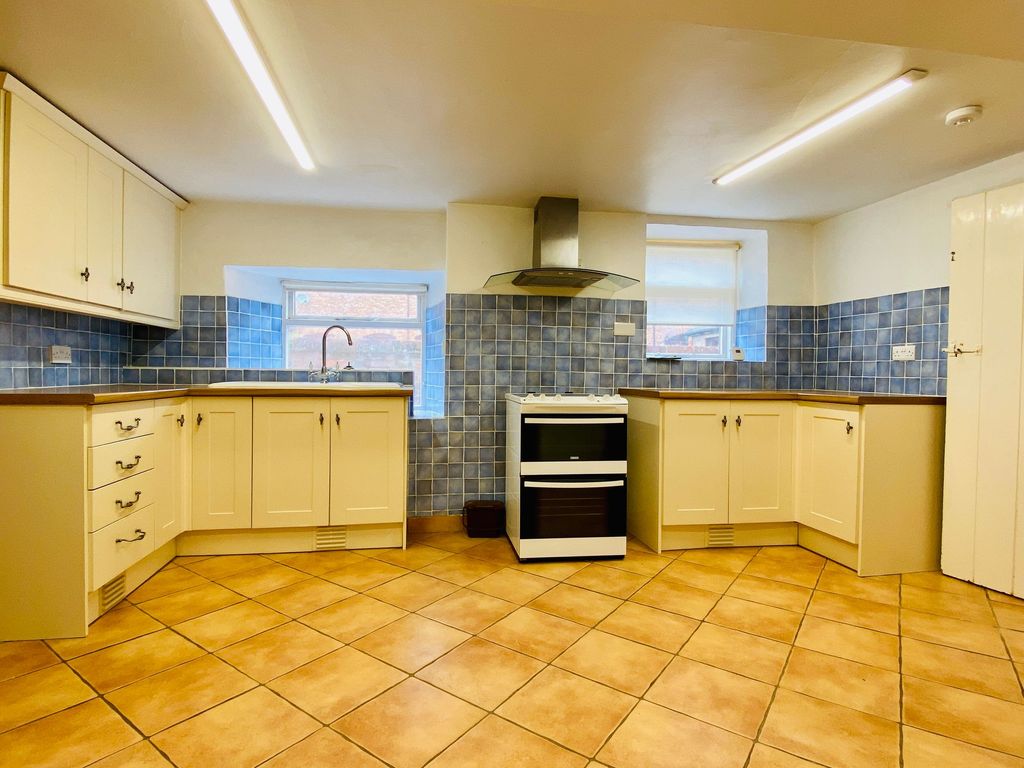 Additional image 2 of 6 bed detached house to rentFitzhead, Taunton TA4