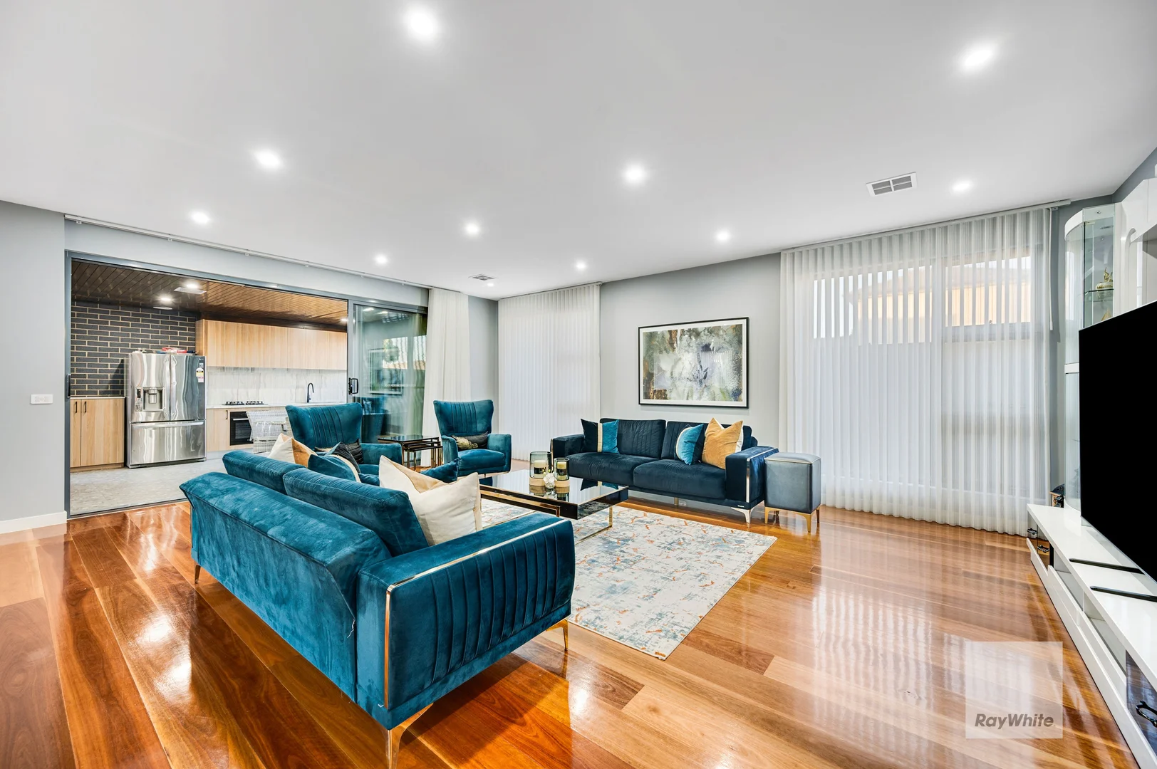 Additional image 6 of 24 Rylandes Drive, Gladstone Park VIC 3043