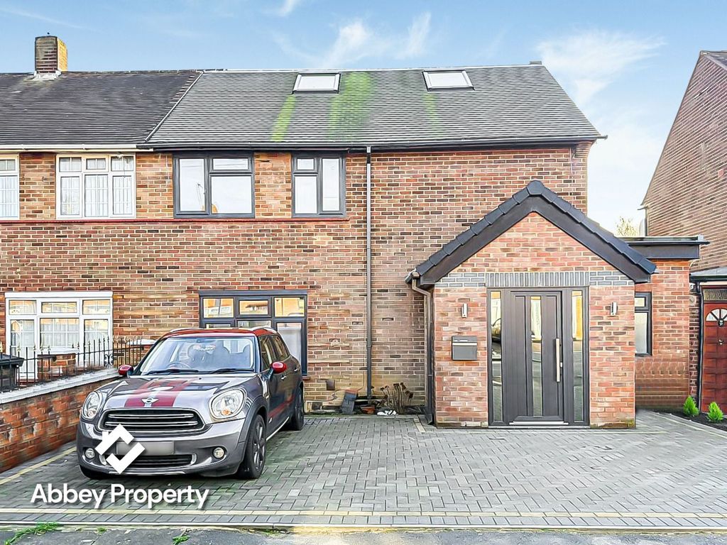 Additional image 27 of 5 bed semi-detached house to rentPriestleys, Luton LU1