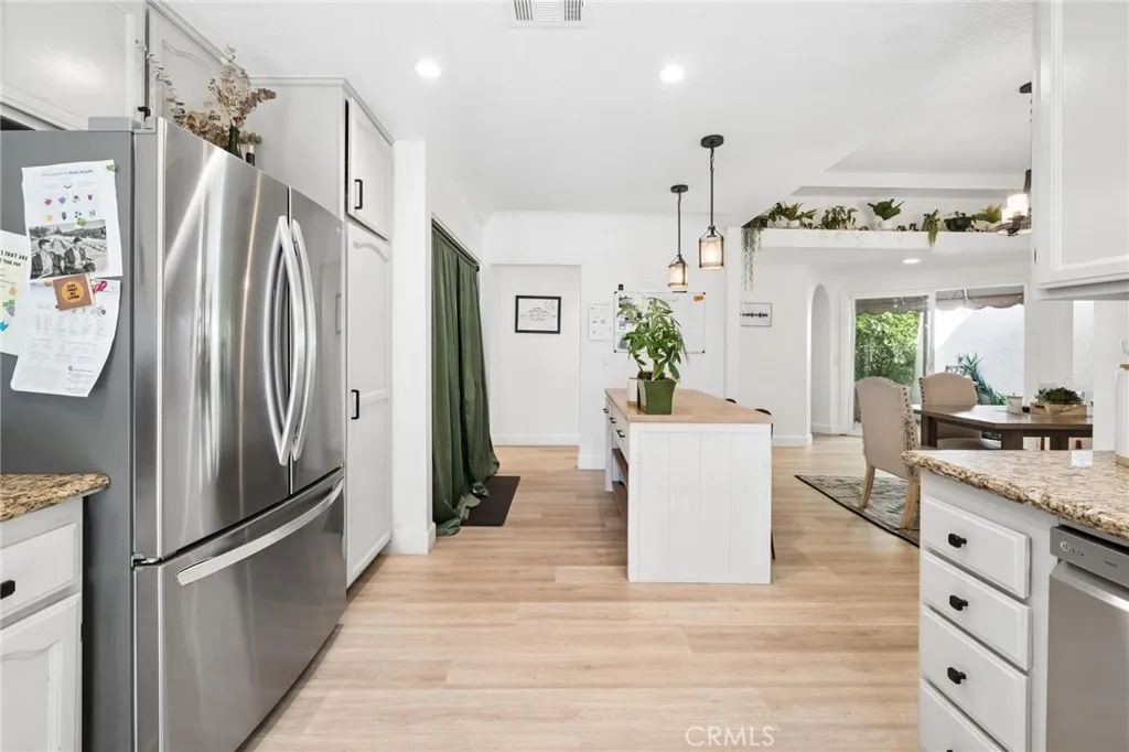 Additional image 19 of 25850 Bellis Drive, Valencia, CA 91355