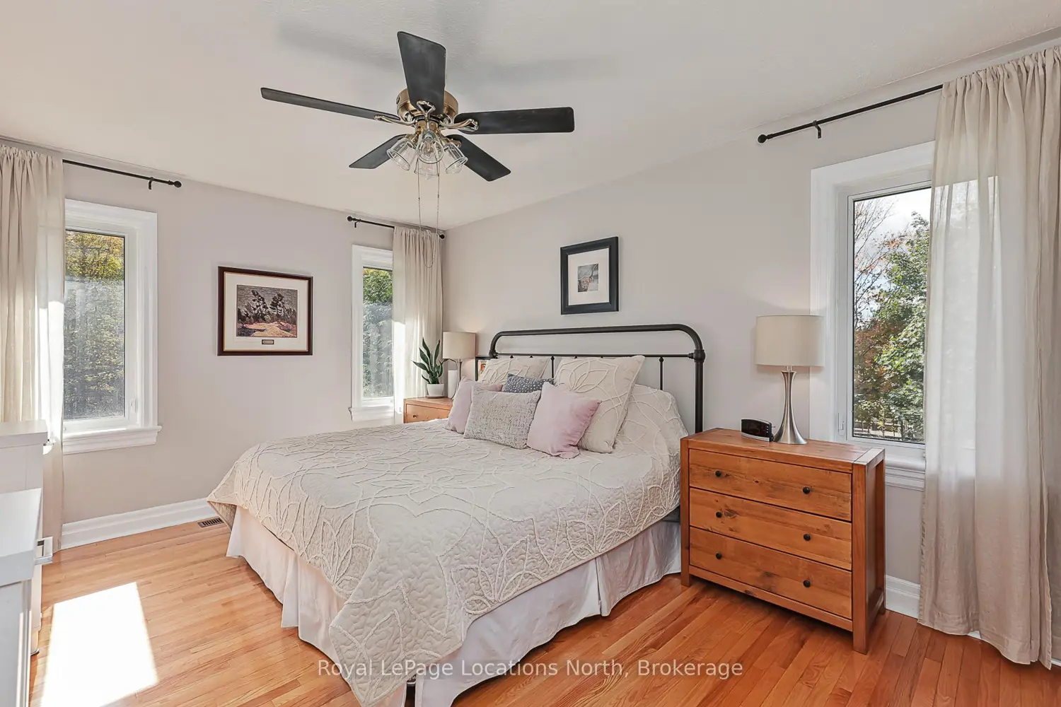 Additional image 7 of 103478 Grey 18 Road