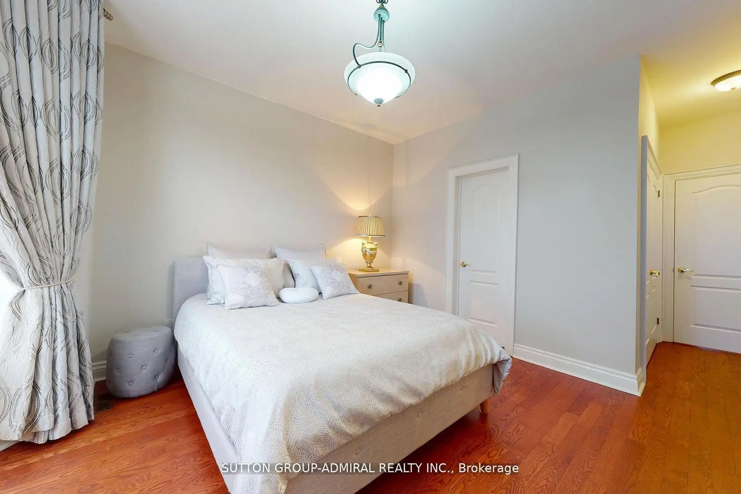 Additional image 9 of 220 King High Drive