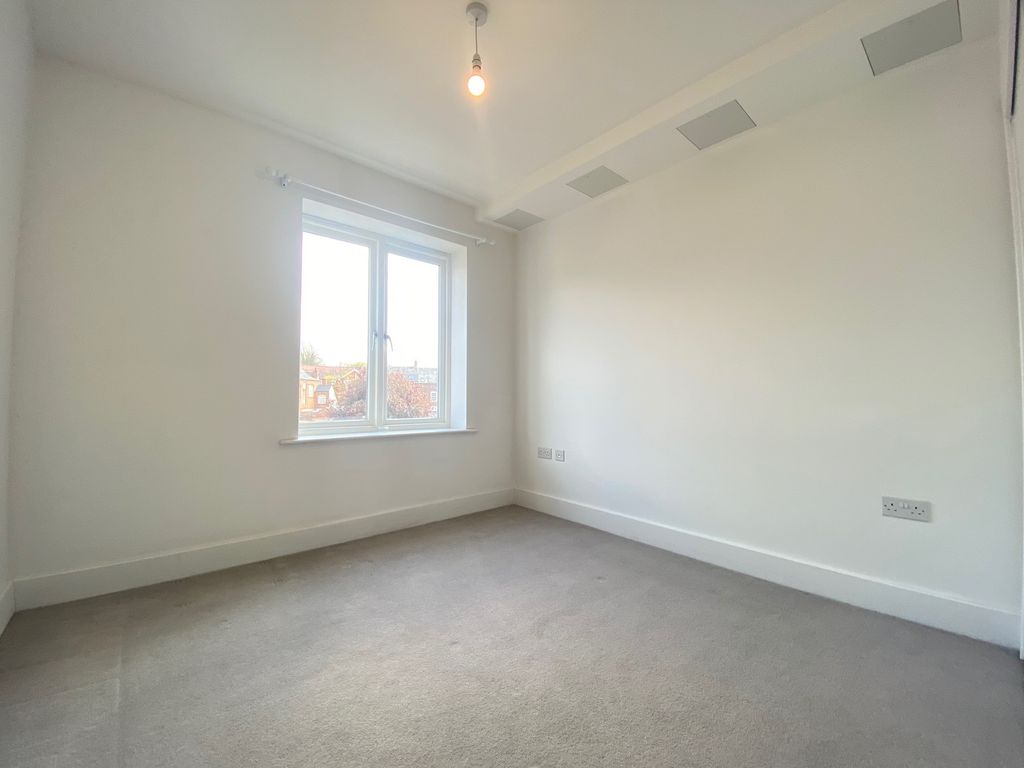 Additional image 8 of 2 bed flat to rentSt Peters Street, Worcester WR1