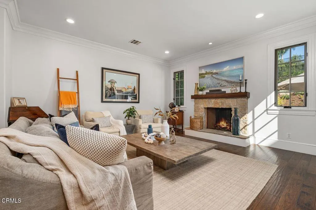 Additional image 19 of 951 Descanso Drive, La Canada Flintridge, CA 91011