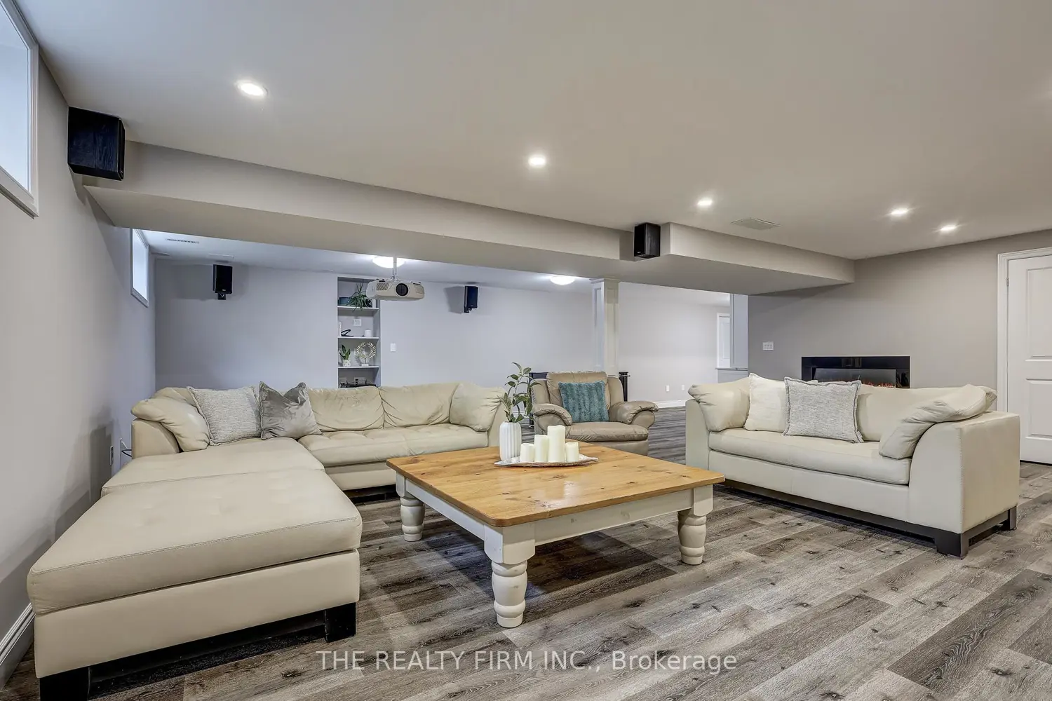 Additional image 18 of 22060 Nissouri Road